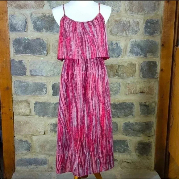 WAYF Raspberry 🌺 Spaghetti Strap Layered Print Size Small Midi Dress - Picture 1 of 9